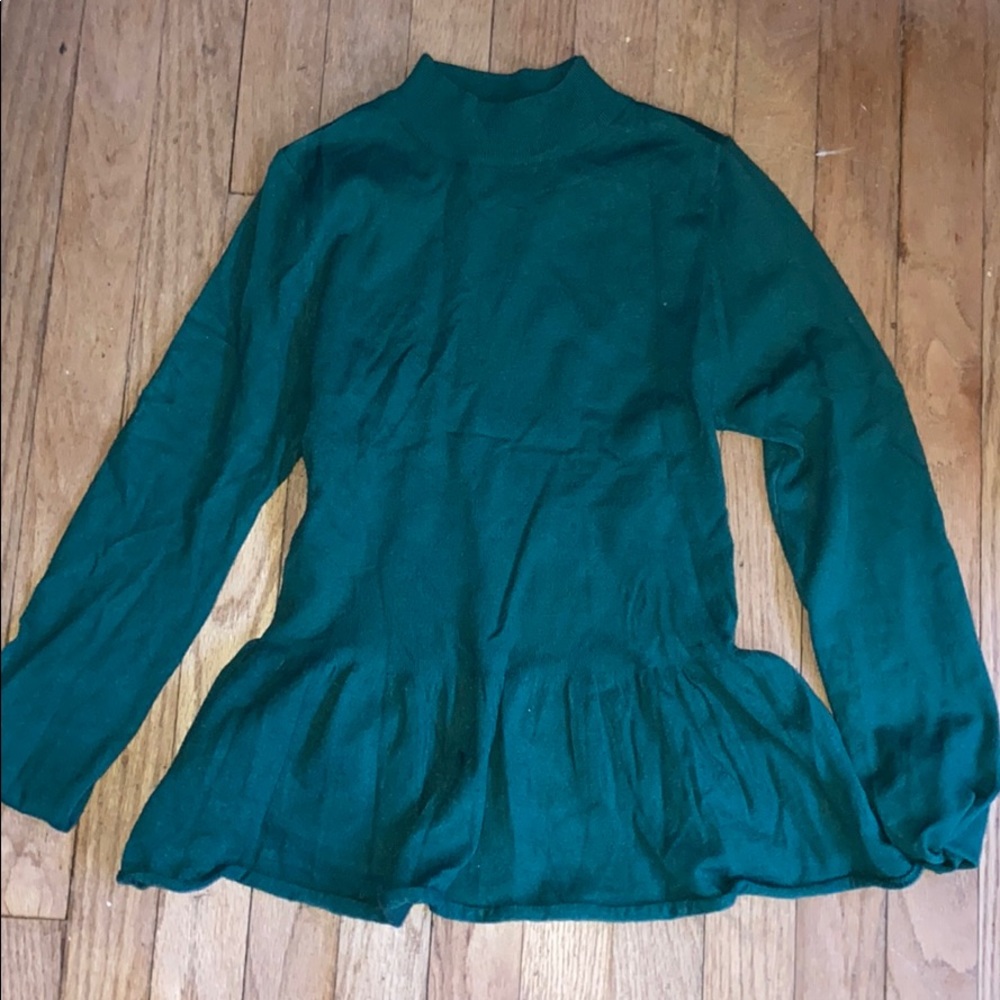 Jun & Ivy Green Peplum Sweater (Size S)
